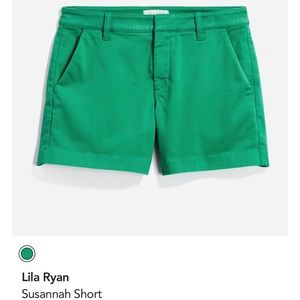 Lila Ryan shorts. Size 10. Susannah style.  Color shamrock (green)